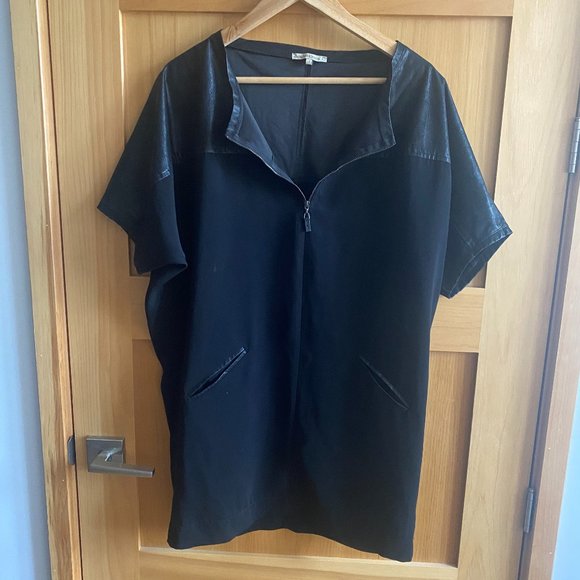 Black tunic dress - Picture 1 of 3